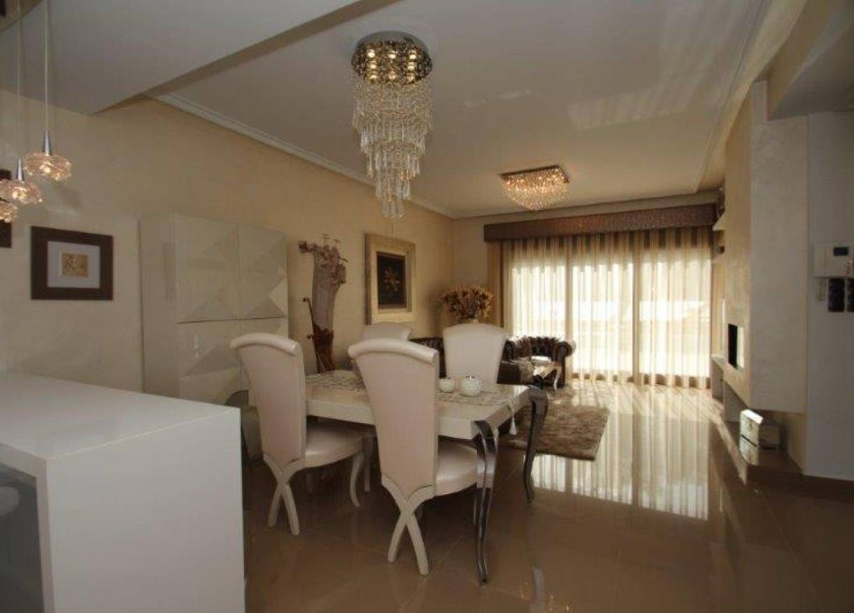 Bestaand - Villa - Orihuela Costa