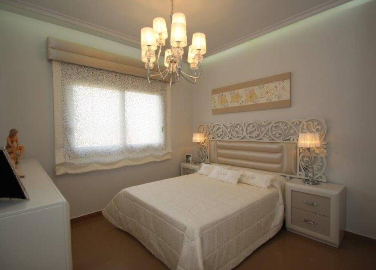 Bestaand - Villa - Orihuela Costa