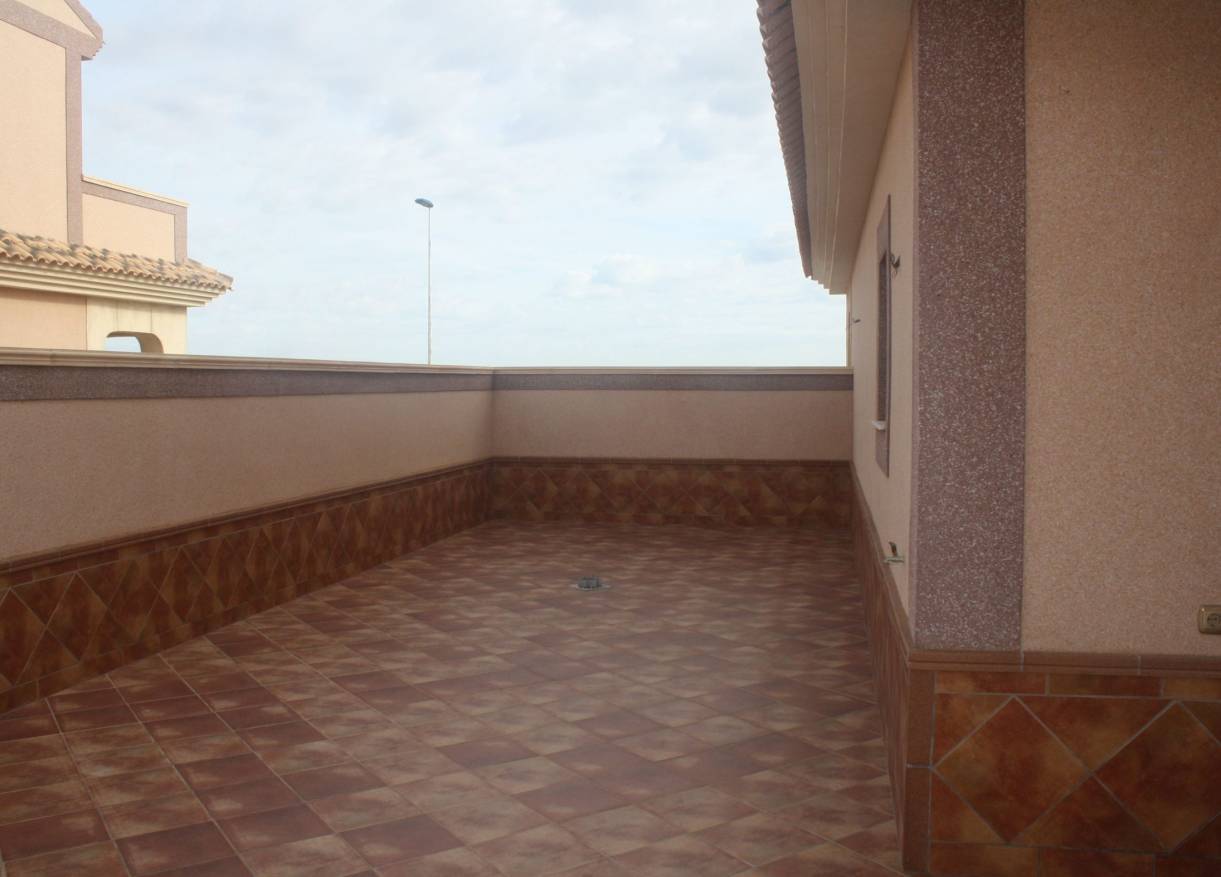 Bestaand - Chalet Adosados - Torrevieja