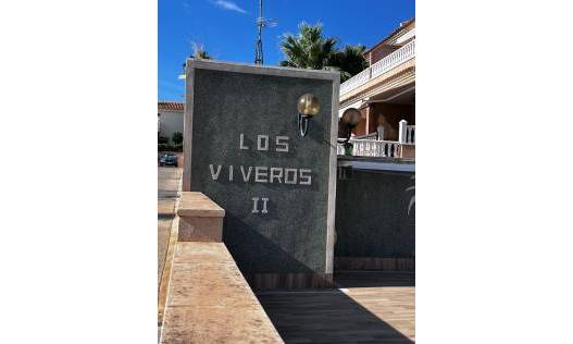 Bestaand - Chalet Adosados - Torrevieja