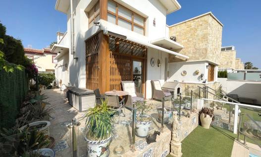 Bestaand - Townhouse / Semi-detached - Ciudad Quesada - Doña Pepa