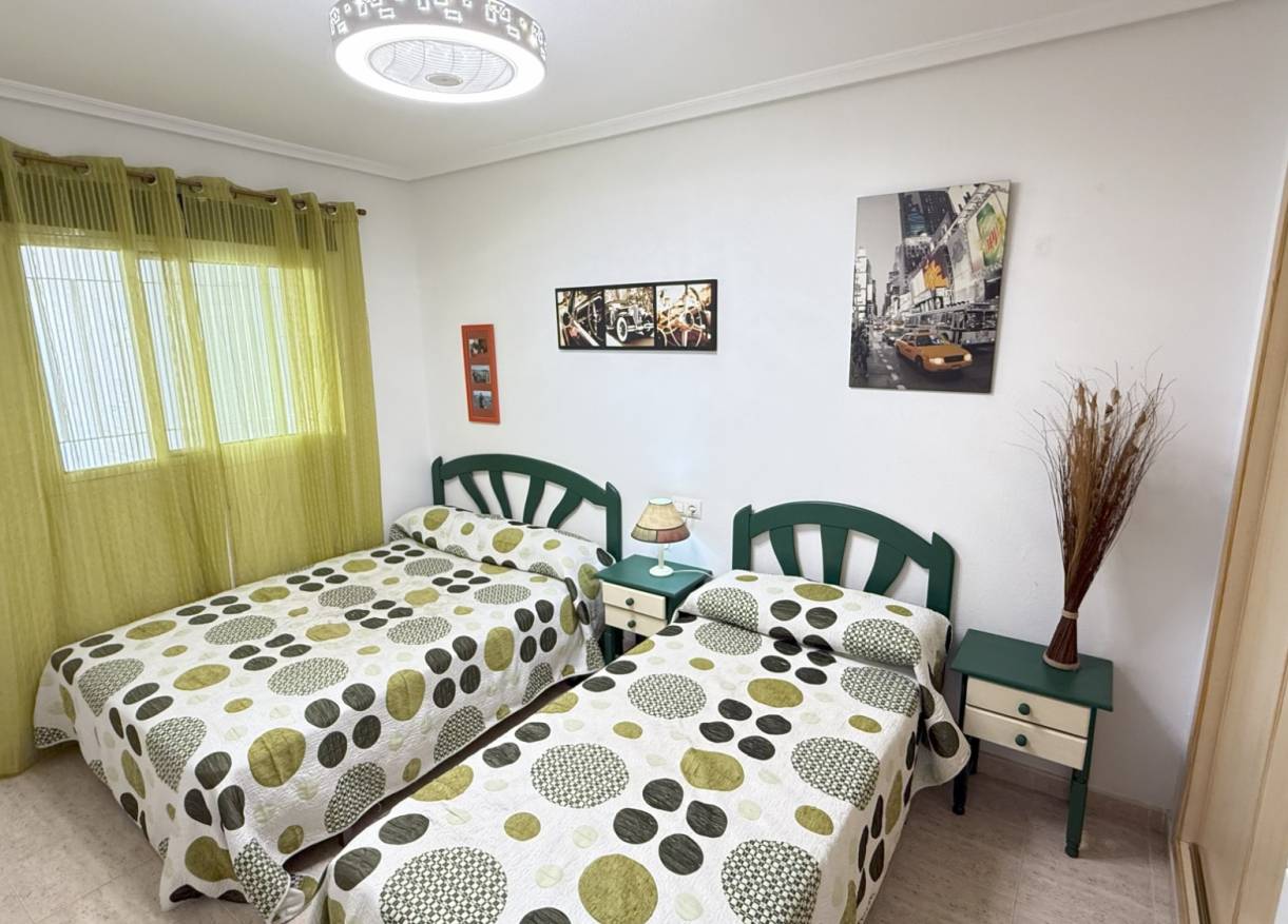 Bestaand - Appartement - Orihuela Costa - La Zenia