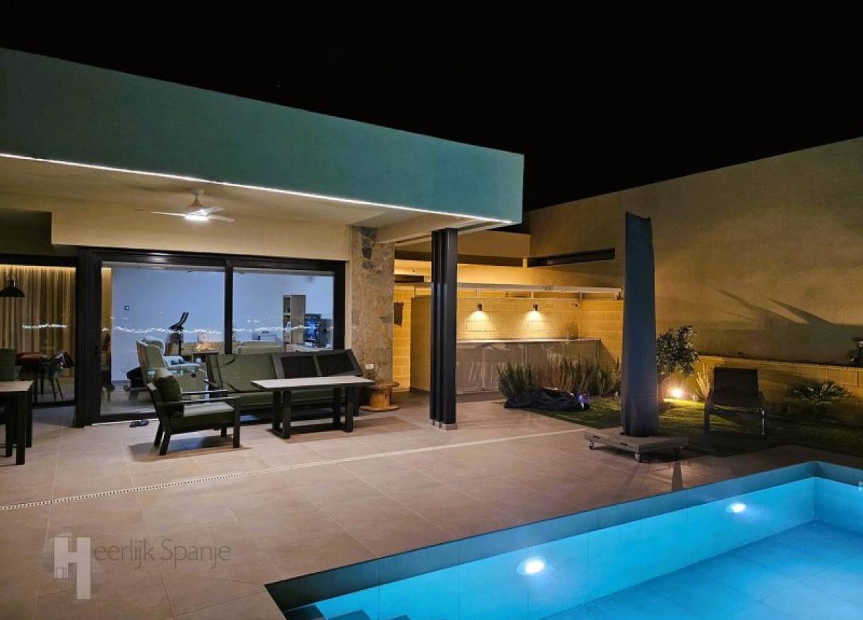 Bestaand - Villa - Baños y mendigo - Murcia