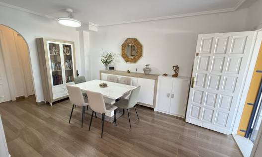 Bestaand - Townhouse / Semi-detached - Orihuela Costa - La Zenia