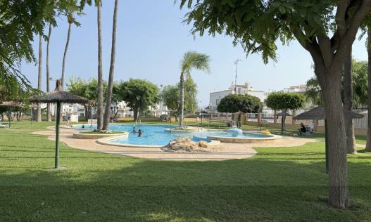 Bestaand - Townhouse / Semi-detached - Orihuela Costa - La Zenia