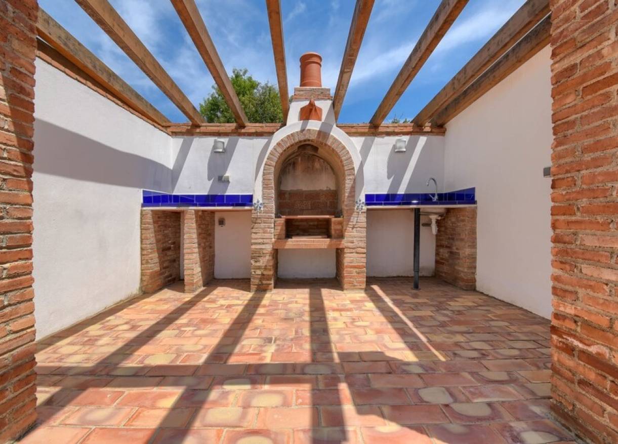 Bestaand - Villa - Jávea - Montgo