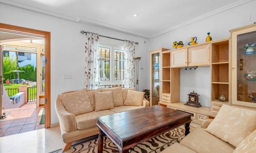 Bestaand - Townhouse / Semi-detached - Orihuela Costa - Los Dolses