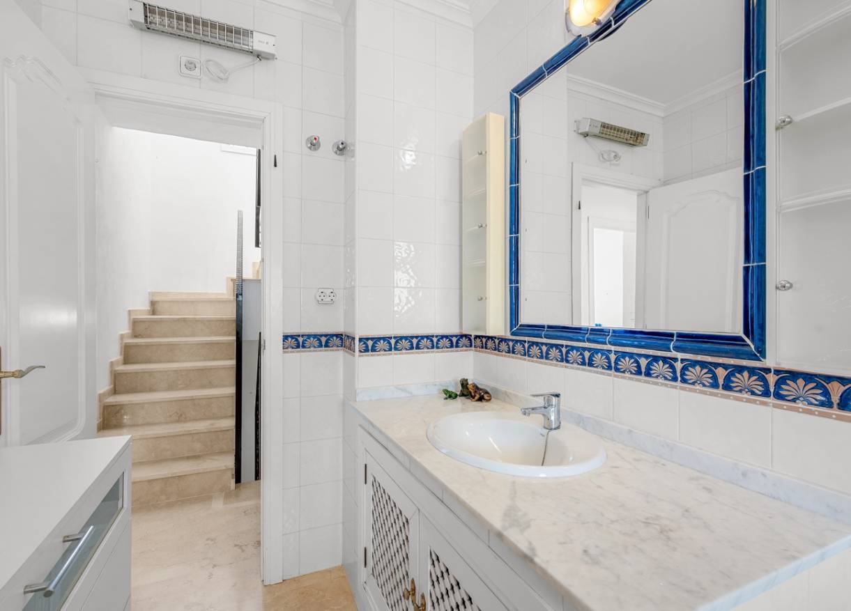 Bestaand - Townhouse / Semi-detached - Orihuela Costa - Los Dolses