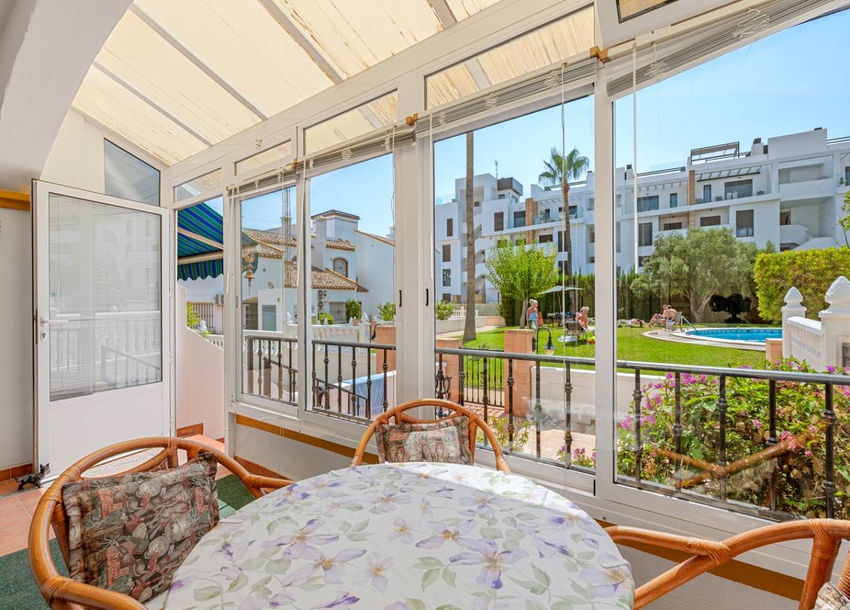 Bestaand - Townhouse / Semi-detached - Orihuela Costa - Los Dolses