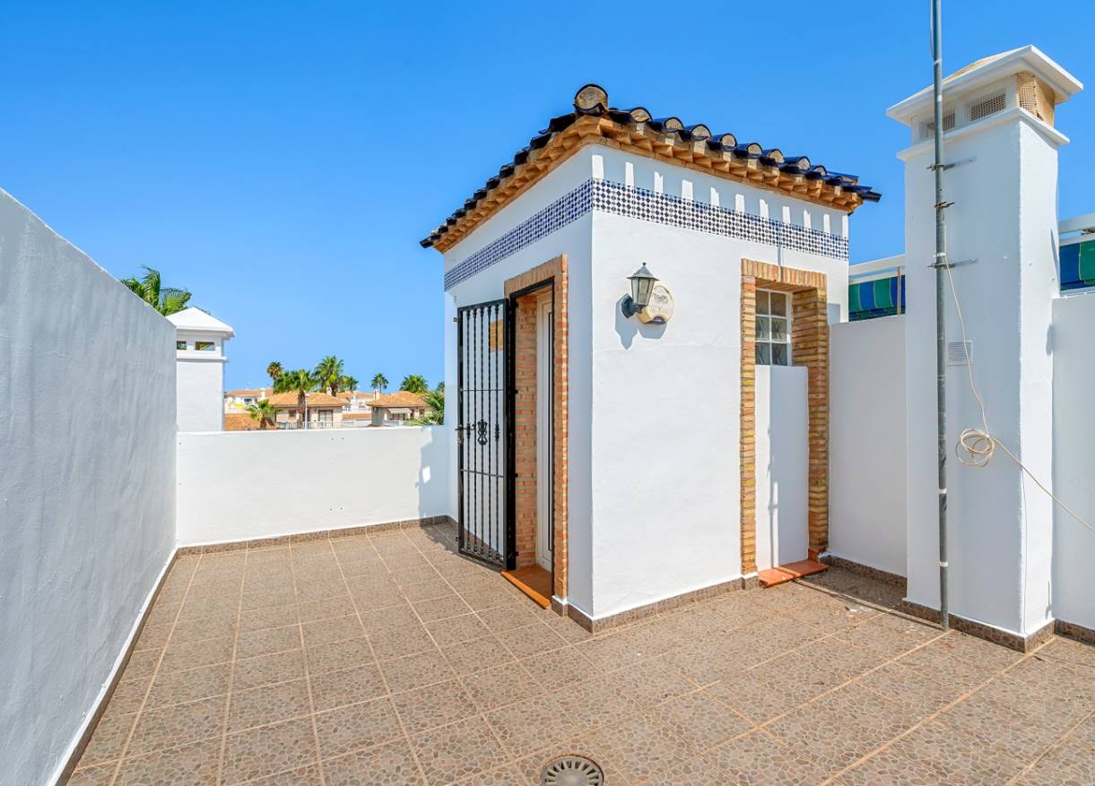 Bestaand - Townhouse / Semi-detached - Orihuela Costa - Los Dolses