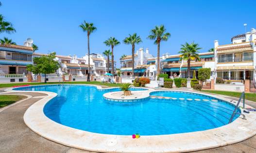 Bestaand - Townhouse / Semi-detached - Orihuela Costa - Los Dolses