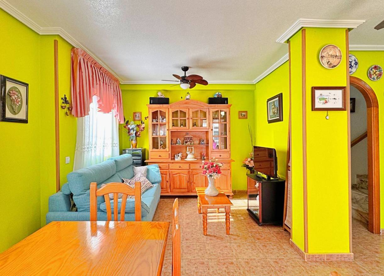 Bestaand - Townhouse / Semi-detached - Orihuela Costa - La Campana