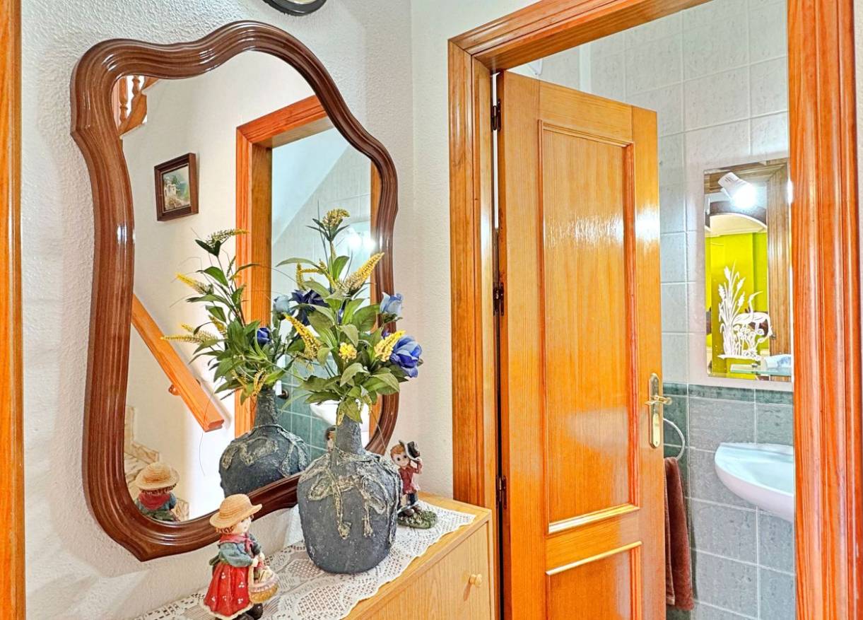 Bestaand - Townhouse / Semi-detached - Orihuela Costa - La Campana