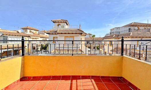 Bestaand - Townhouse / Semi-detached - Orihuela Costa - La Campana