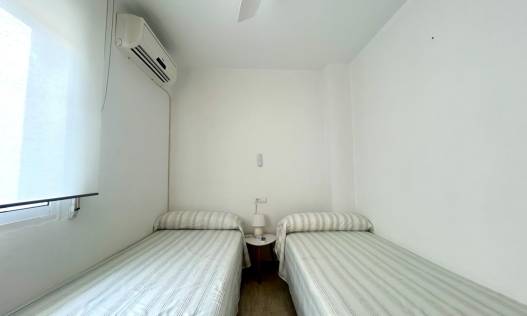 Bestaand - Townhouse / Semi-detached - Orihuela Costa - Campoamor