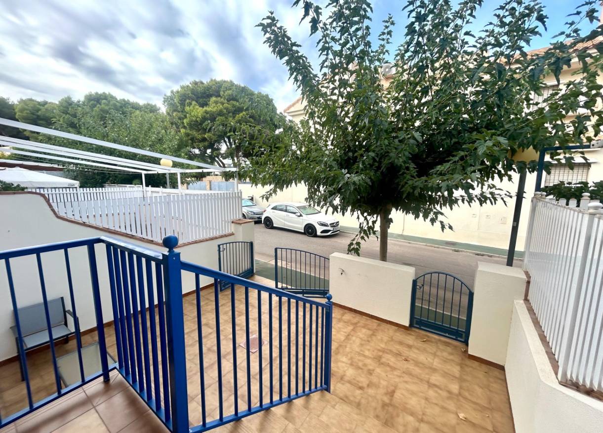 Bestaand - Townhouse / Semi-detached - Orihuela Costa - Campoamor