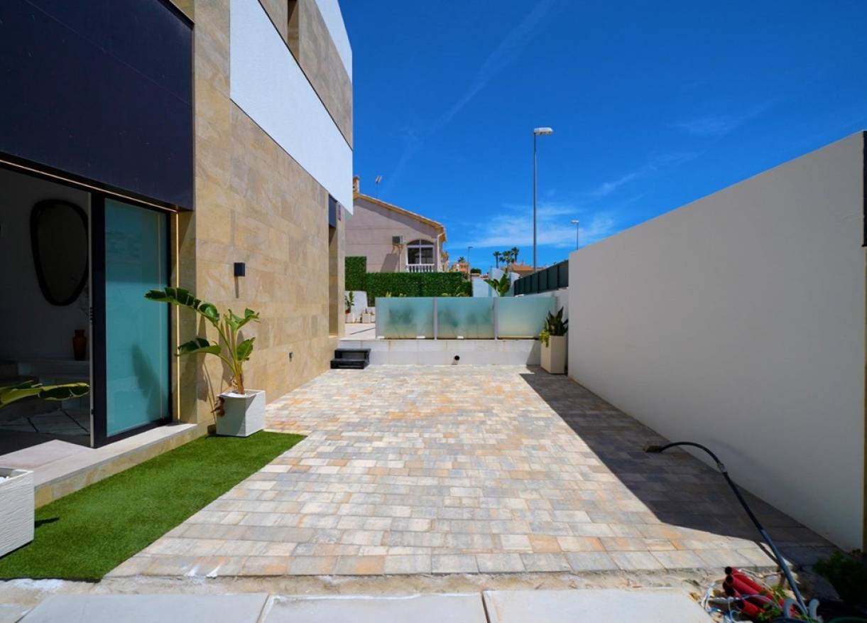 Nieuwbouw - Villa - Orihuela Costa - Campoamor