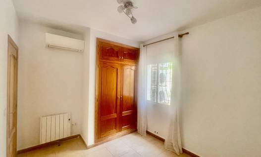 Bestaand - Villa - Jalón Valley - Jalón Vallei