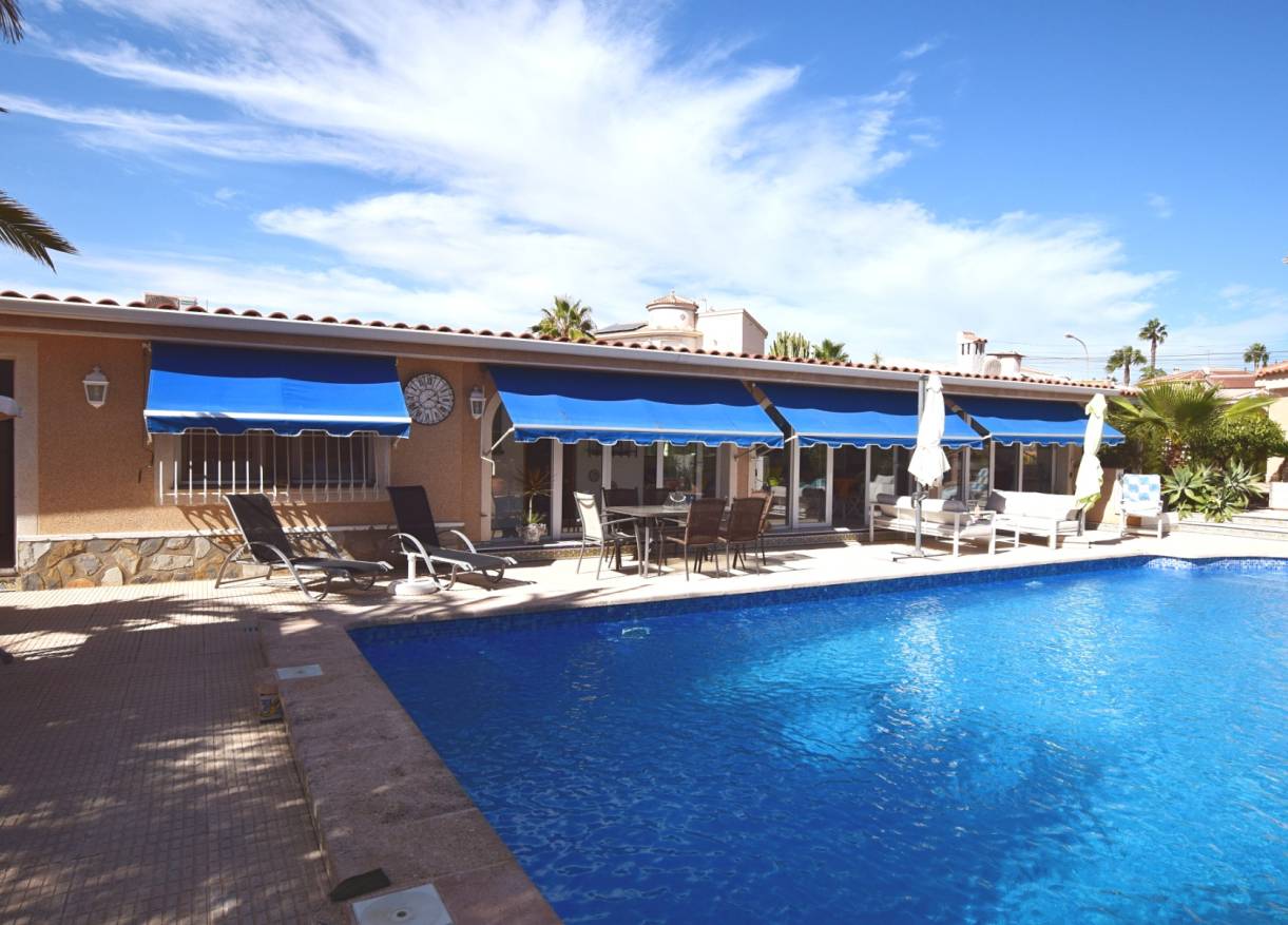 Bestaand - Villa - Ciudad Quesada - Central Quesada