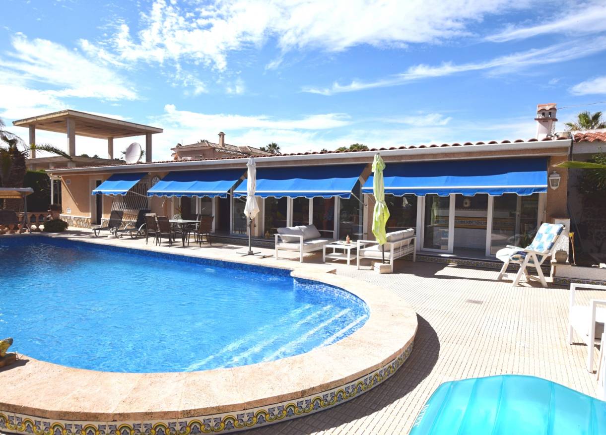 Bestaand - Villa - Ciudad Quesada - Central Quesada