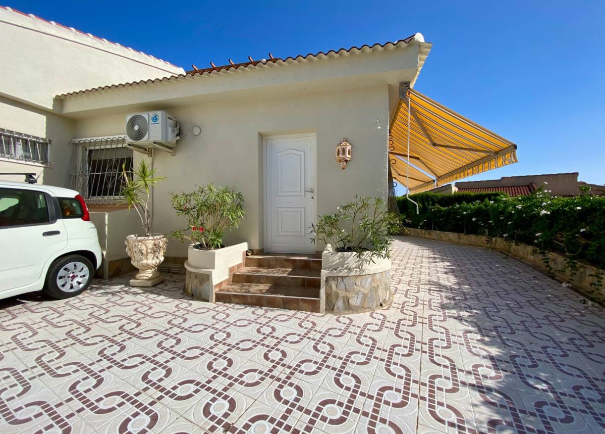 Bestaand - Villa - Ciudad Quesada