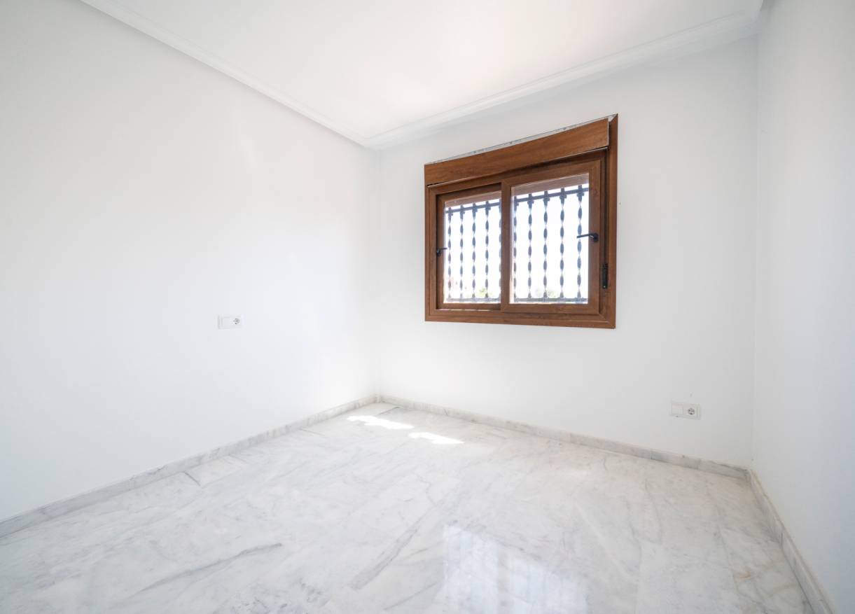 Bestaand - Townhouse / Semi-detached - San Miguel de Salinas - San Miguel