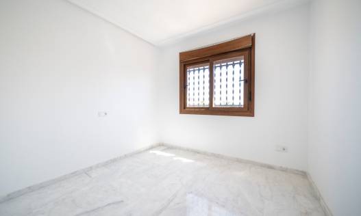Bestaand - Townhouse / Semi-detached - San Miguel de Salinas - San Miguel