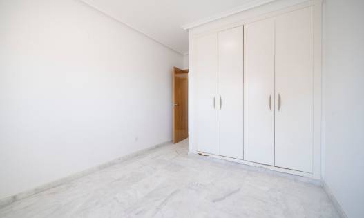 Bestaand - Townhouse / Semi-detached - San Miguel de Salinas - San Miguel