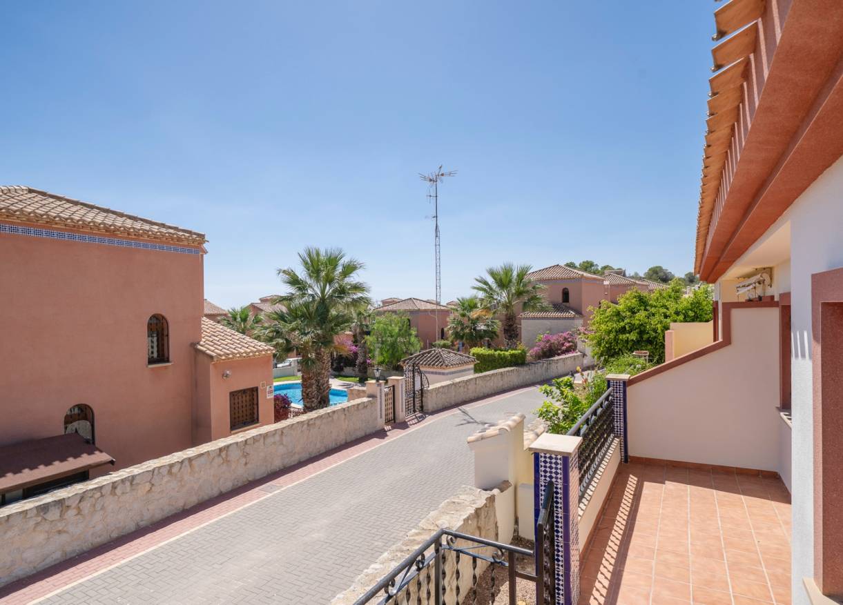 Bestaand - Townhouse / Semi-detached - San Miguel de Salinas - San Miguel