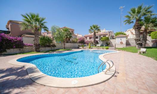 Bestaand - Townhouse / Semi-detached - San Miguel de Salinas - San Miguel