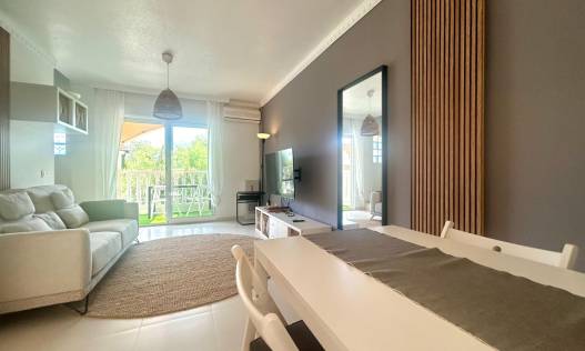 Bestaand - Townhouse / Semi-detached - Algorfa - Montemar