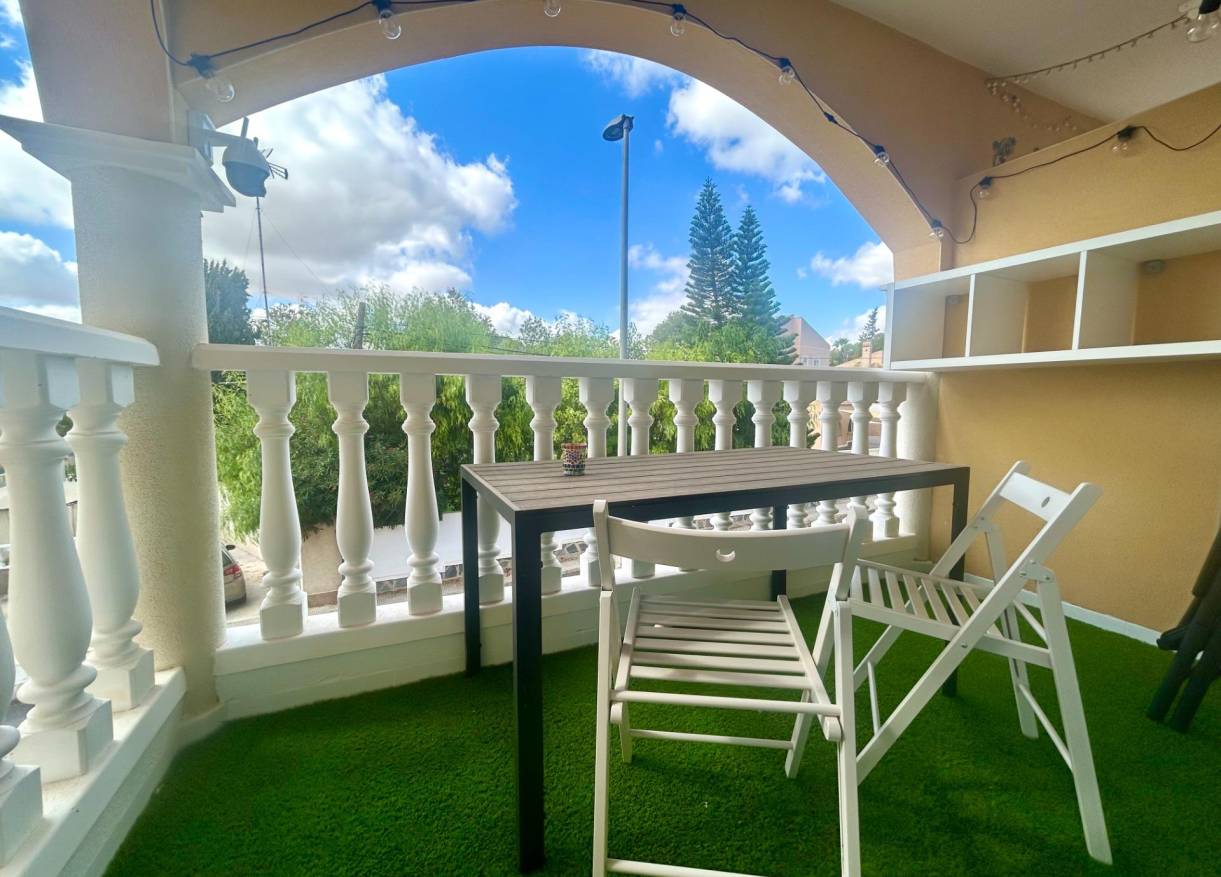 Bestaand - Townhouse / Semi-detached - Algorfa - Montemar