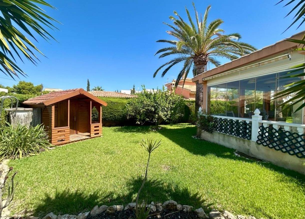 Bestaand - Villa - Orihuela Costa - Cabo Roig