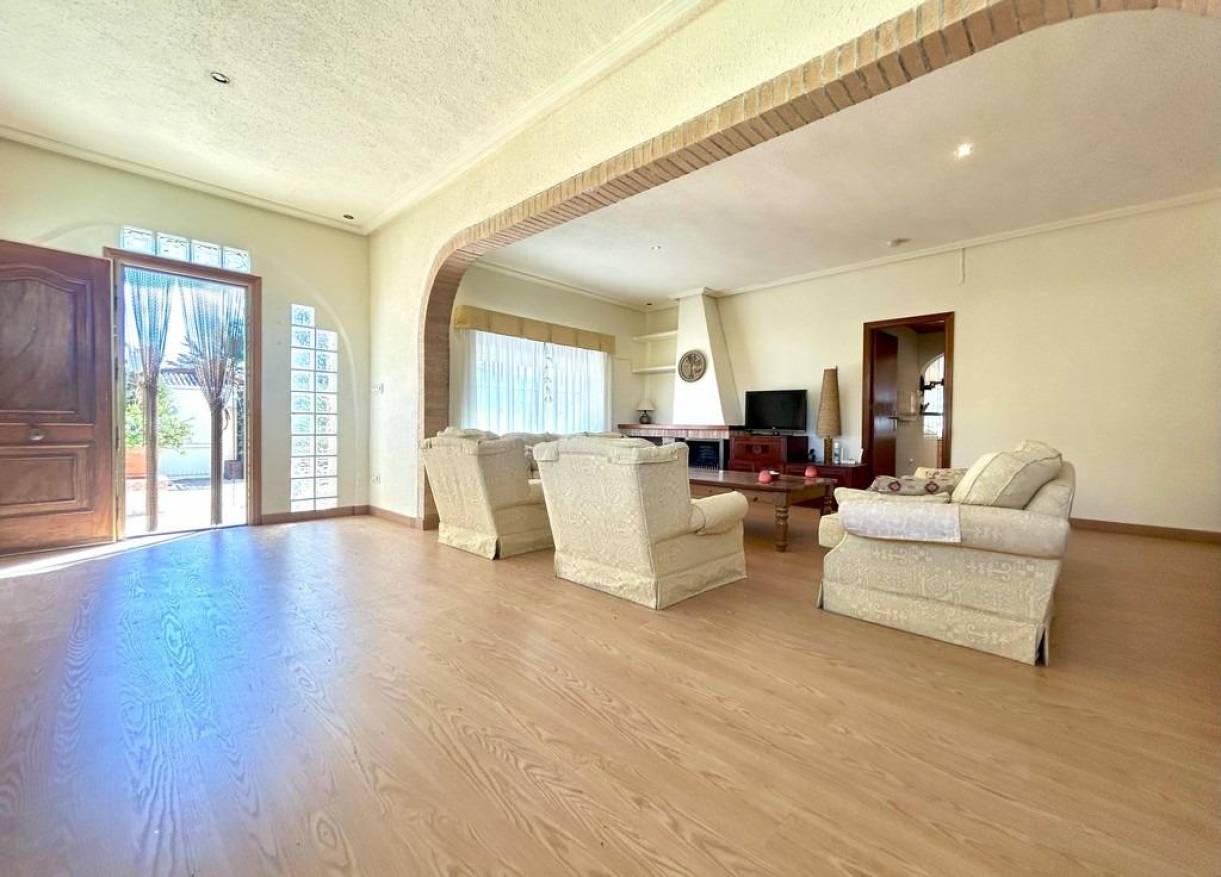 Bestaand - Villa - Orihuela Costa - Cabo Roig