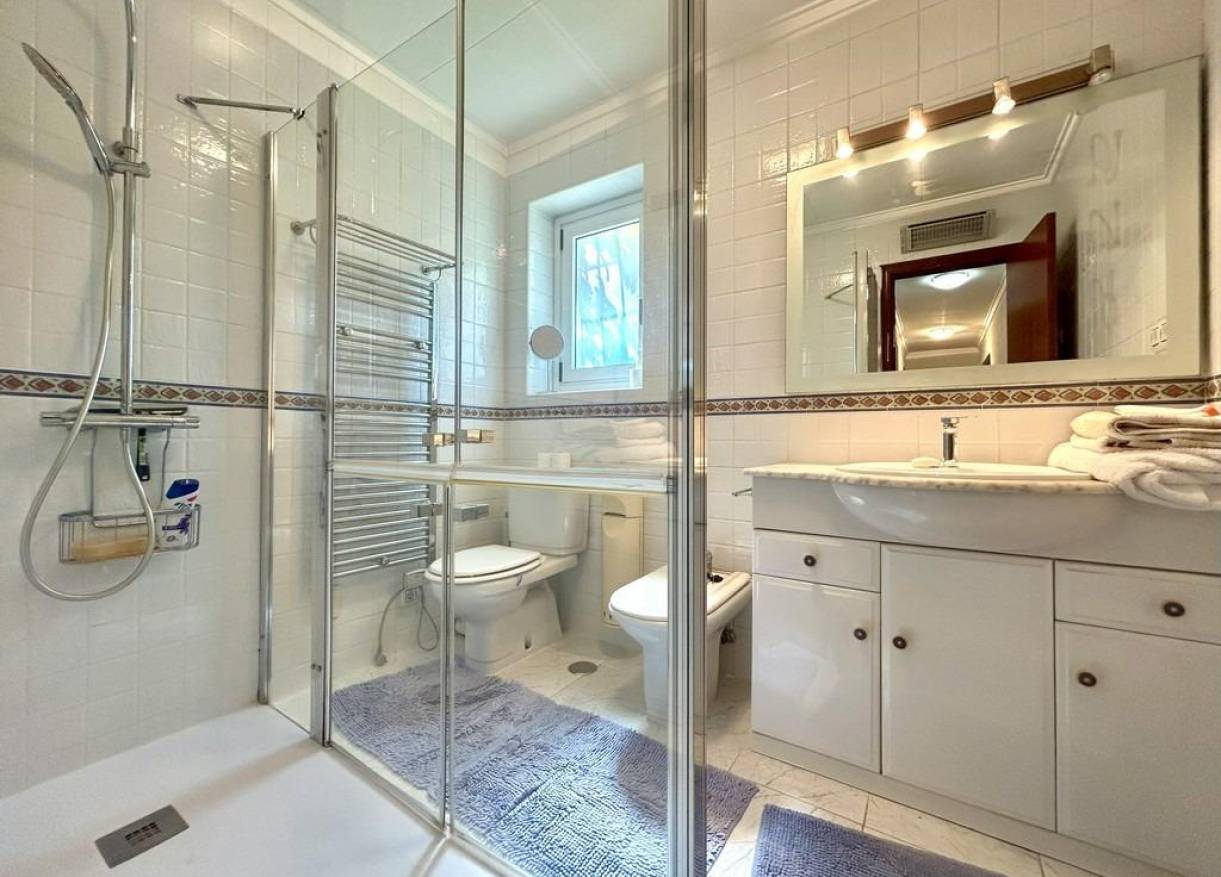 Bestaand - Villa - Orihuela Costa - Cabo Roig