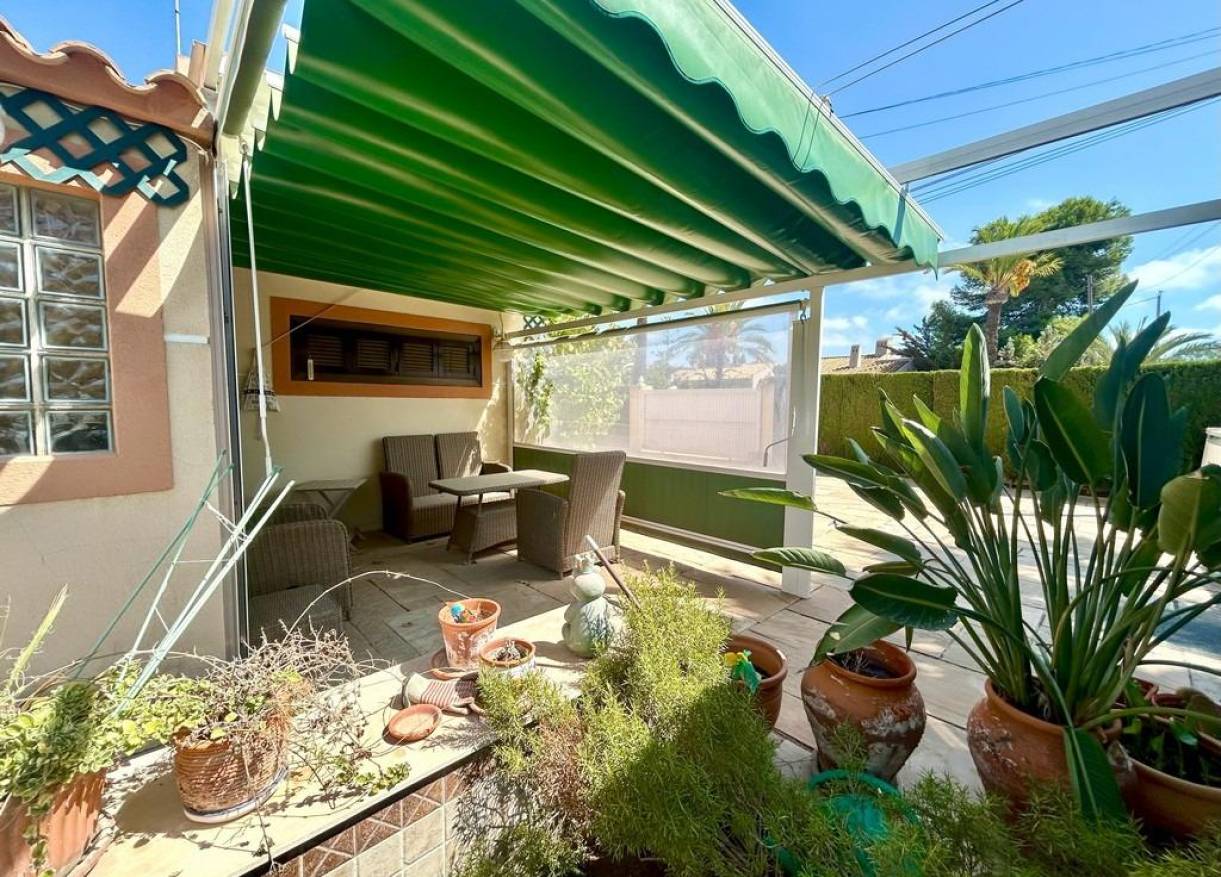 Bestaand - Villa - Orihuela Costa - Cabo Roig