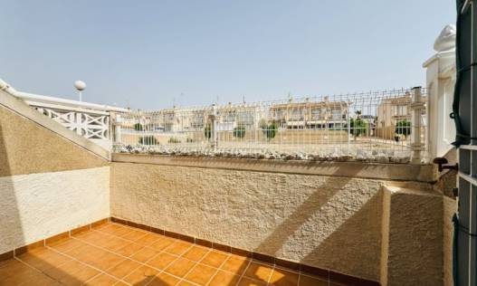 Bestaand - Townhouse / Semi-detached - Torrevieja - Aguas Nuevas