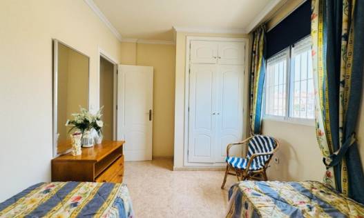 Bestaand - Townhouse / Semi-detached - Torrevieja - Aguas Nuevas