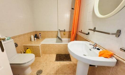 Bestaand - Townhouse / Semi-detached - Torrevieja - Aguas Nuevas