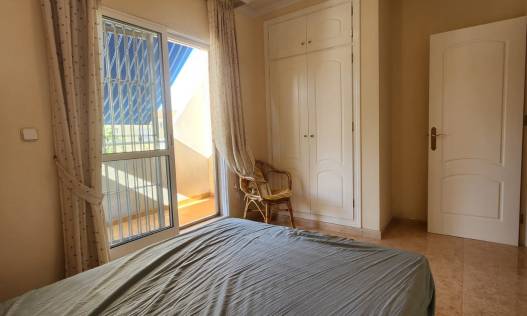 Bestaand - Townhouse / Semi-detached - Torrevieja - Aguas Nuevas