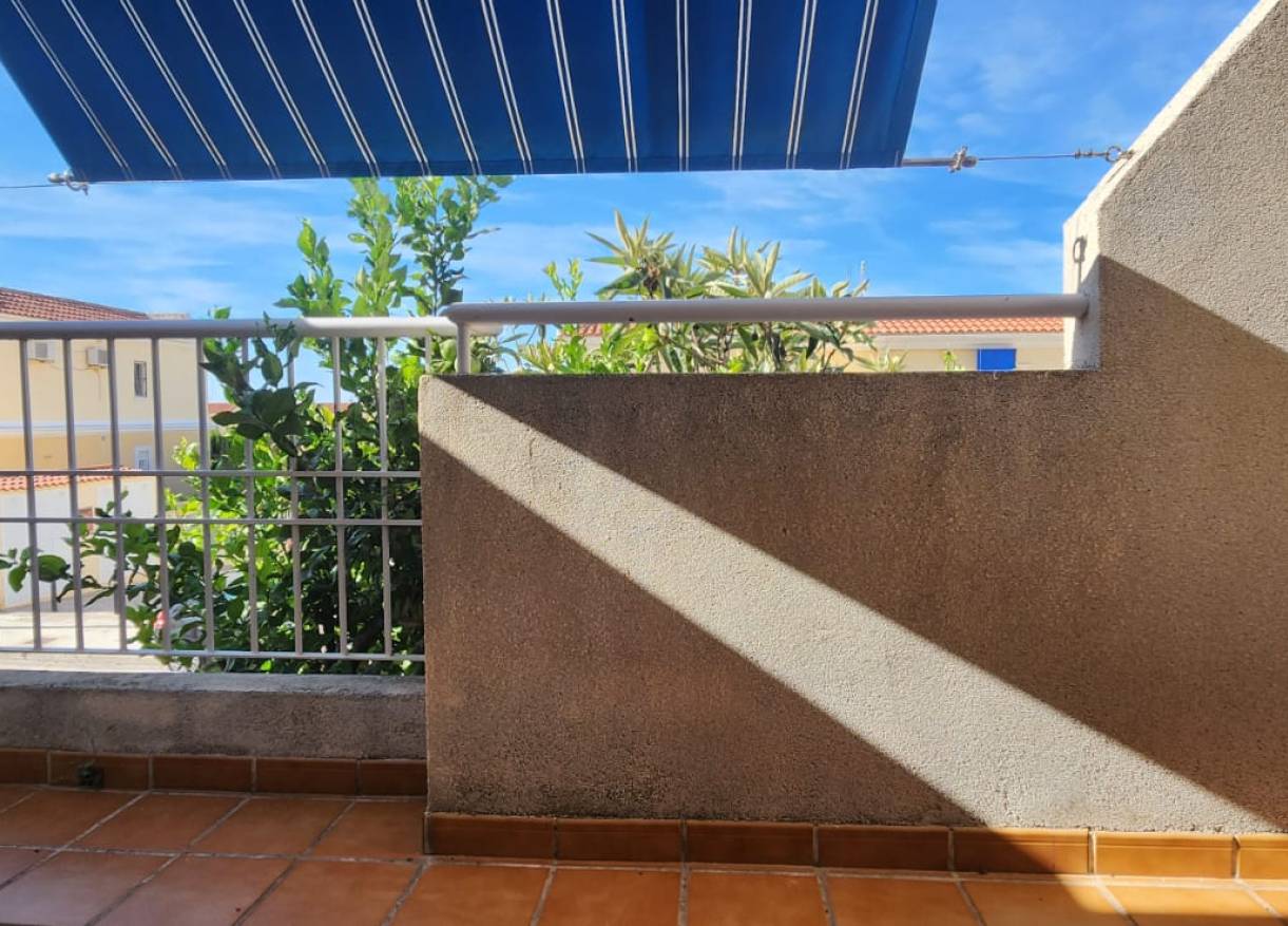 Bestaand - Townhouse / Semi-detached - Torrevieja - Aguas Nuevas