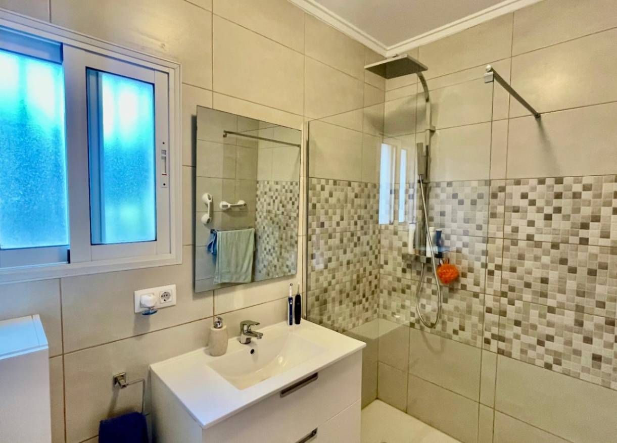 Bestaand - Half vrijstaande woning - Jalón Valley - Jalón Vallei