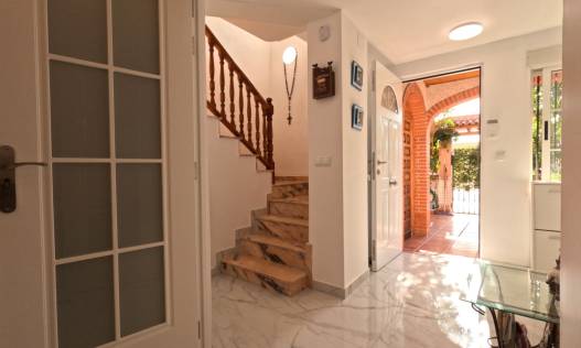 Bestaand - Terraced house / Townhouse - Torrevieja - El Acequión - Los Náufragos