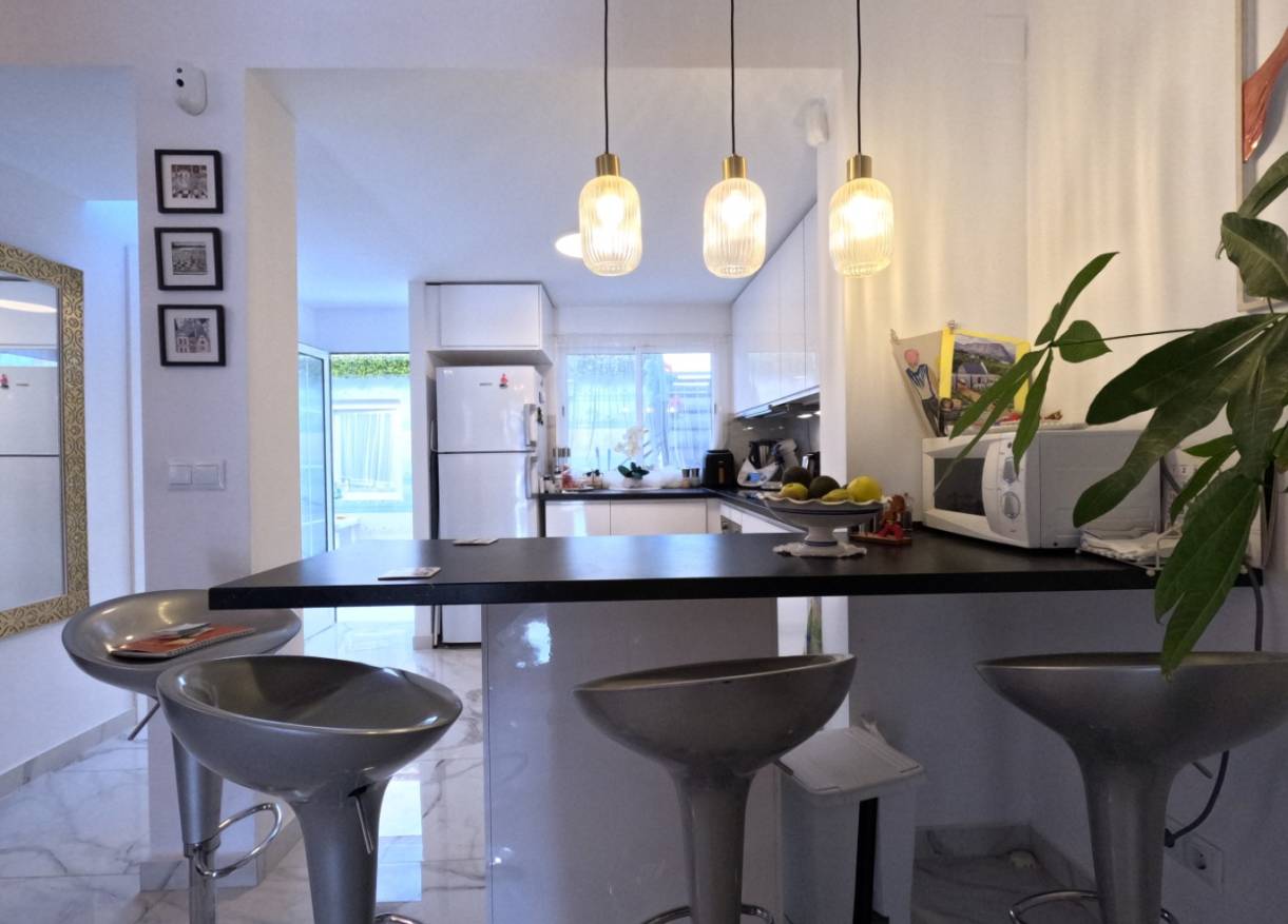 Bestaand - Terraced house / Townhouse - Torrevieja - El Acequión - Los Náufragos