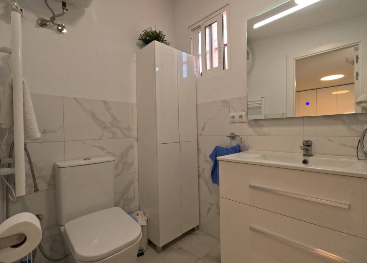 Bestaand - Terraced house / Townhouse - Torrevieja - El Acequión - Los Náufragos