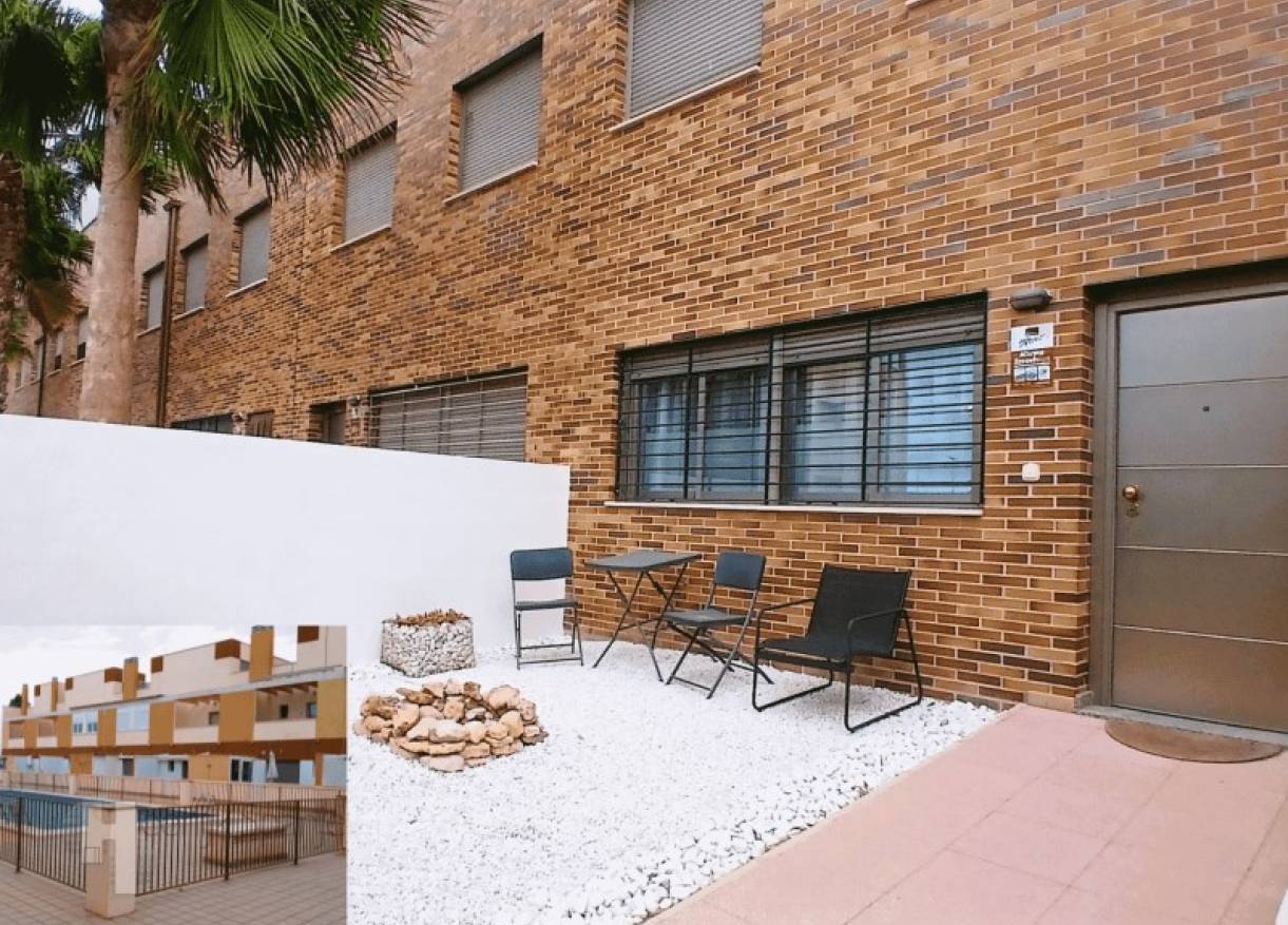 Bestaand - Townhouse / Semi-detached - Los Alcazares - Las Lomas de Rame - Bahía Bella