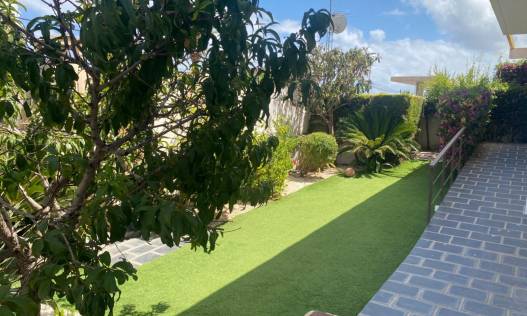 Bestaand - Terraced house / Townhouse - Orihuela Costa - Mil Palmeras