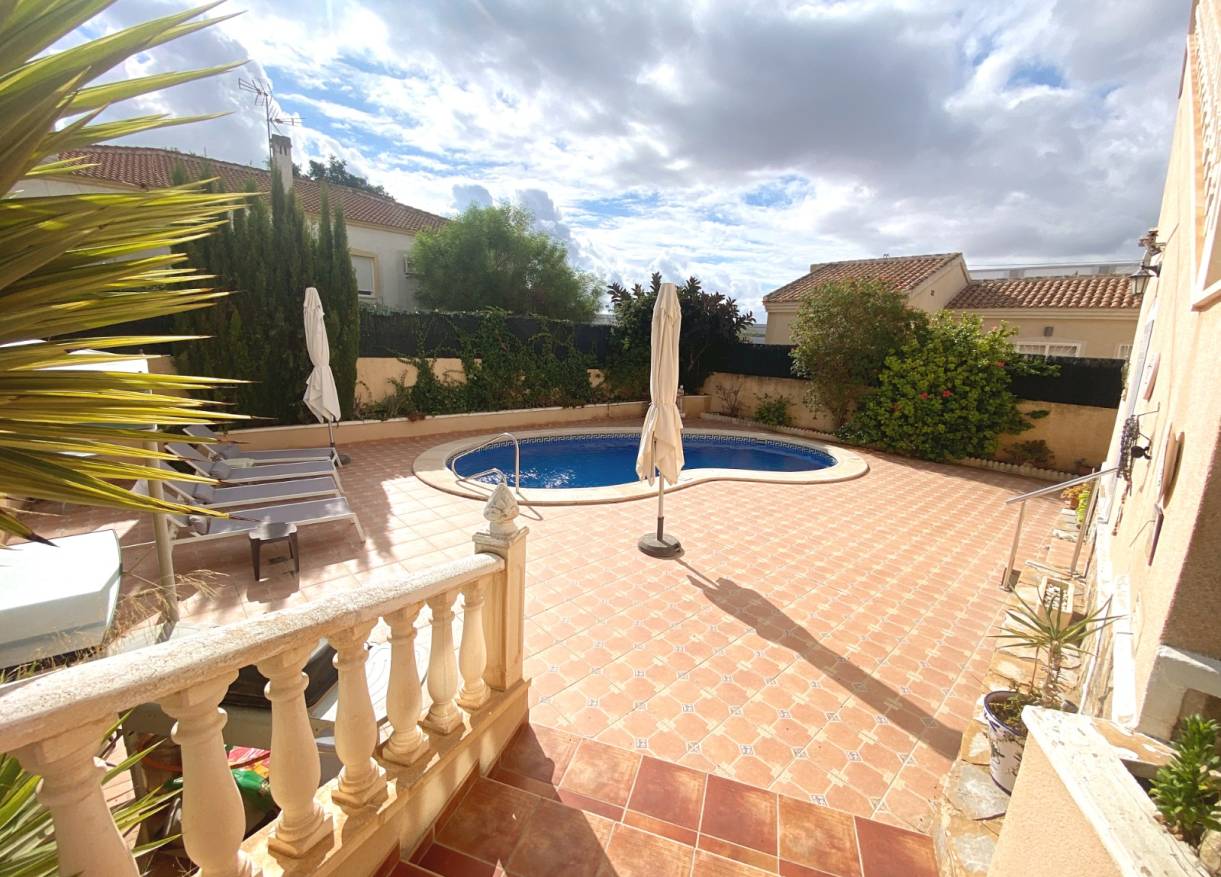 Bestaand - Villa - Ciudad Quesada - Central Quesada