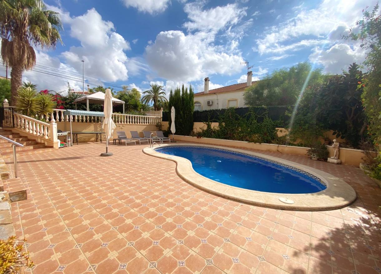 Bestaand - Villa - Ciudad Quesada - Central Quesada