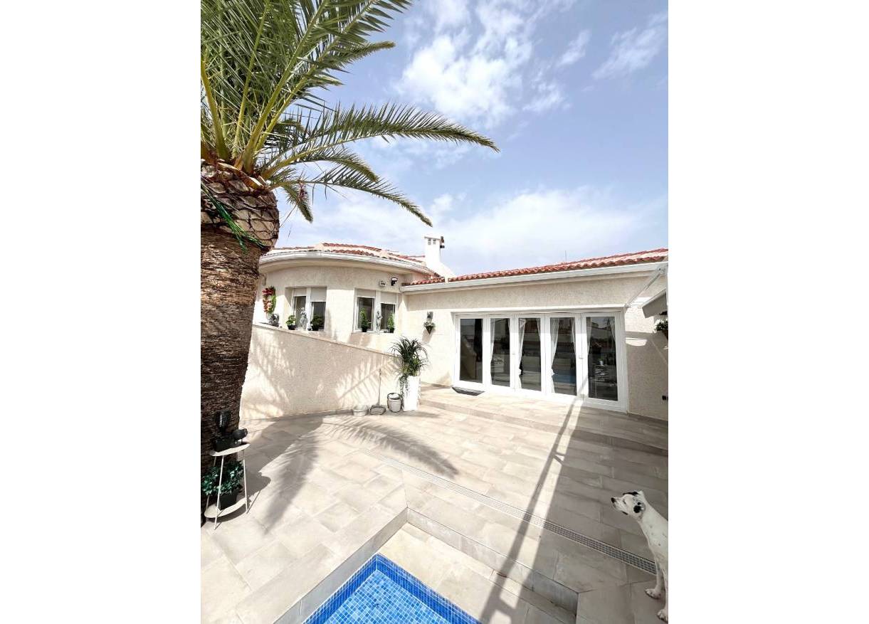 Bestaand - Villa - Ciudad Quesada - Central Quesada